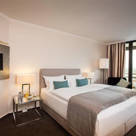 Lindner Seestern, Part Of Jdv By Hyatt 4* Düsseldorf